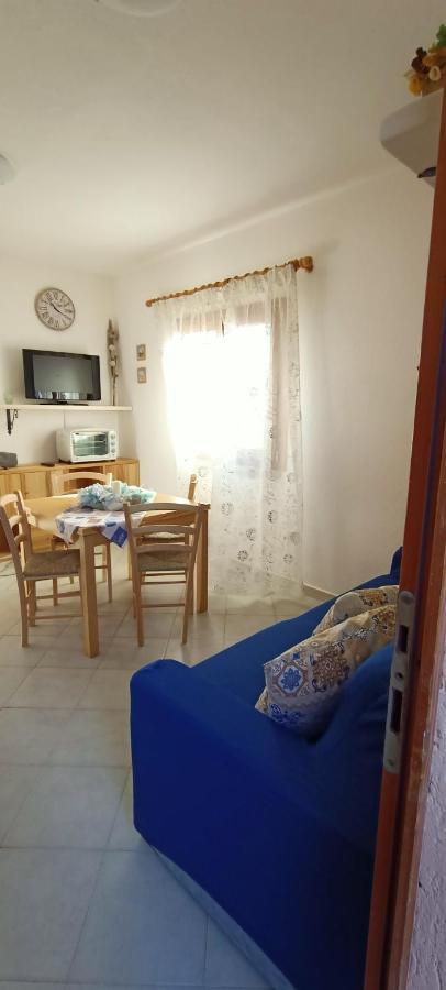 Tanca Della Torre Trilocale Vista Mare Daire Isola Rossa Dış mekan fotoğraf